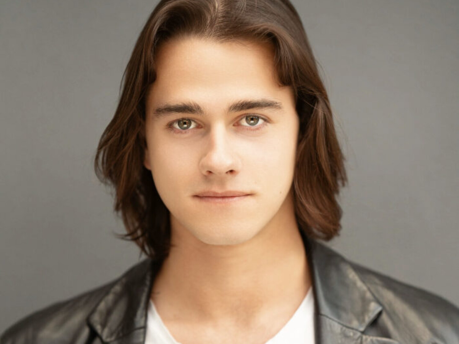 {"source_type":"hypic","tiktok_developers_3p_anchor_params":"{"capability_key":["portrait"],"client_key":"awgvo7gzpeas2ho6","template_id":"","capability_extra_v2":{"portrait":[{"panel":""},{"panel":"face-reshape"},{"panel":"skin"}]},"filter_id":[]}","data":{"infoStickerId":"","enter_from":"enter_launch","playId":"","activityName":"","pictureId":"DDECA7C0-0B00-4863-8D68-2716B10B5B30","os":"ios","product":"hypic","filterId":"","stickerId":"","imageEffectId":"","appversion":"8.1.0"}}